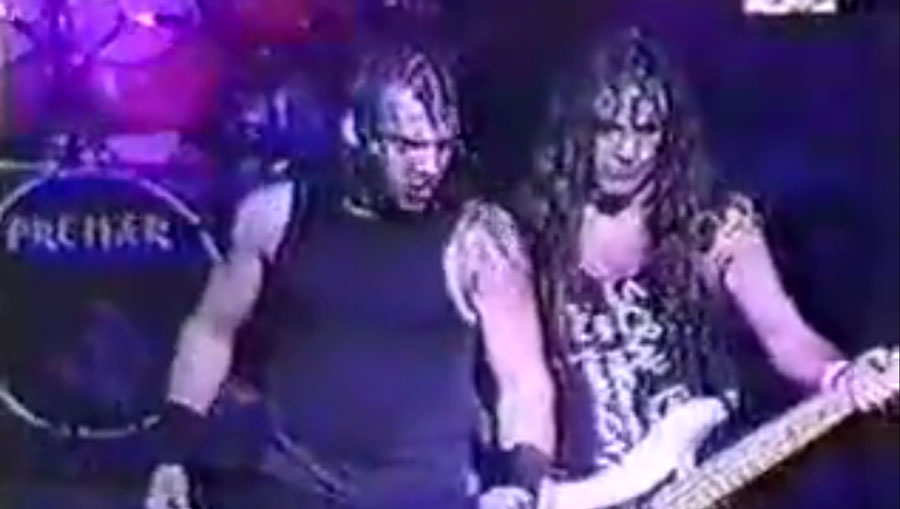 Escupitajos - Iron Maiden