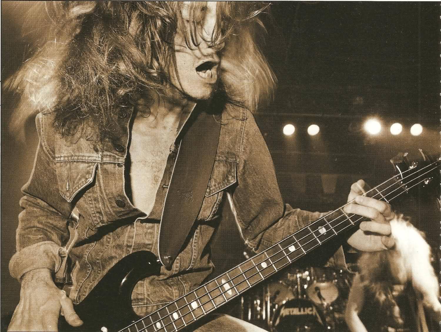 CLIFF BURTON: Septiembre Rojo y Triste (Parte I)